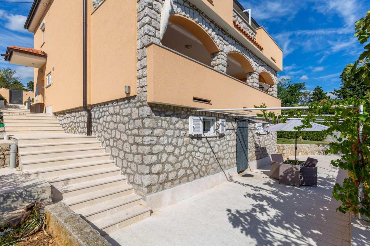 Apartman Marija Novi Vinodolski Eksteriør bilde